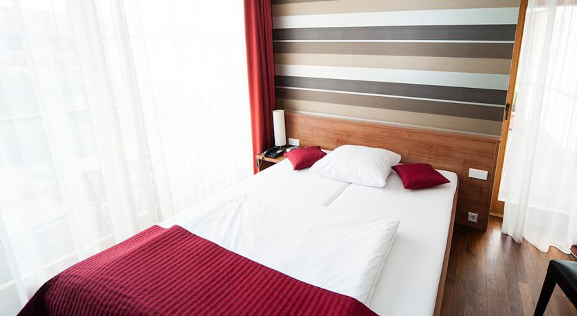 Hotel Zum Hofmaler Potsdam Rum bild